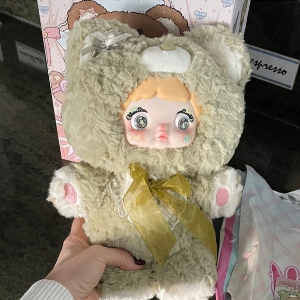 Nommi Bear